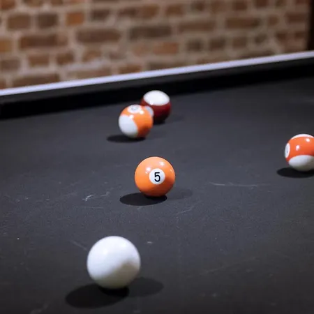 Frabella - Maison avec salles de jeux, idéale pour 23 personnes